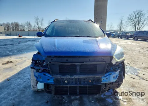 2017 Ford Escape Se z USA, uszkodzony, nr VIN 1FMCU9GD1HUD92825